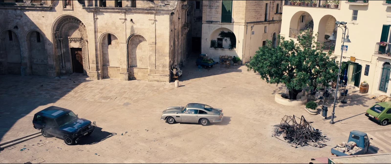 The DB5 is rammed